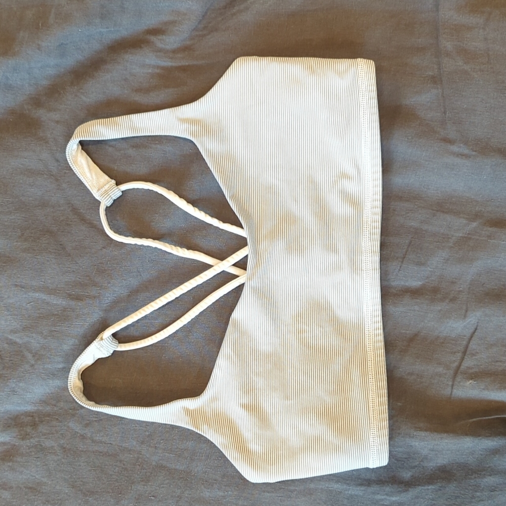 Lululemon Free to Be bra size 8 wee stripe ambient grey